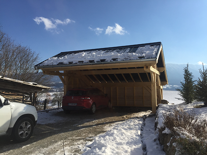Carport métal sur mesure à Annecy